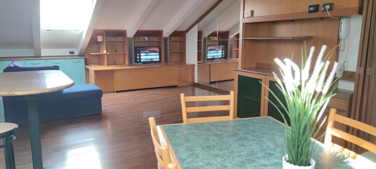 Loft Mansardato Монца Екстер'єр фото